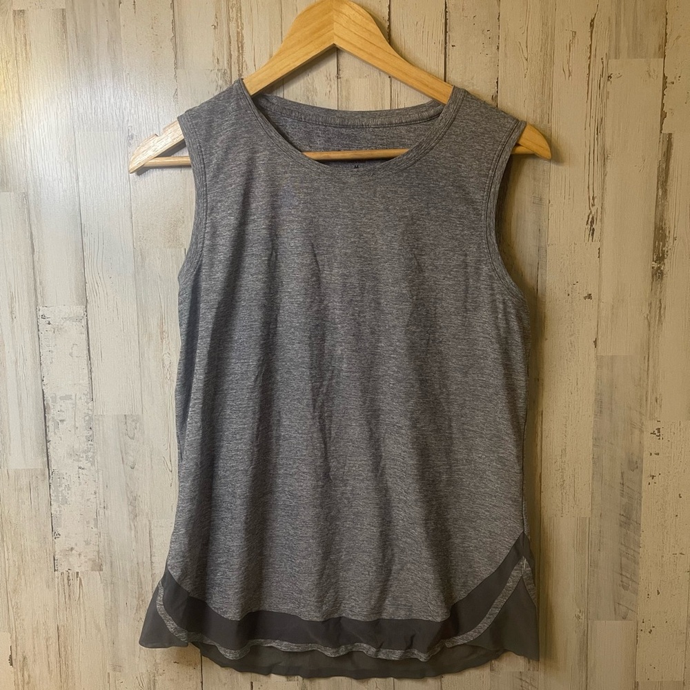 Women’s Athleta Cadence Tank Heather Gray Size Medium